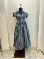 Load image into Gallery viewer, Amya Dress
